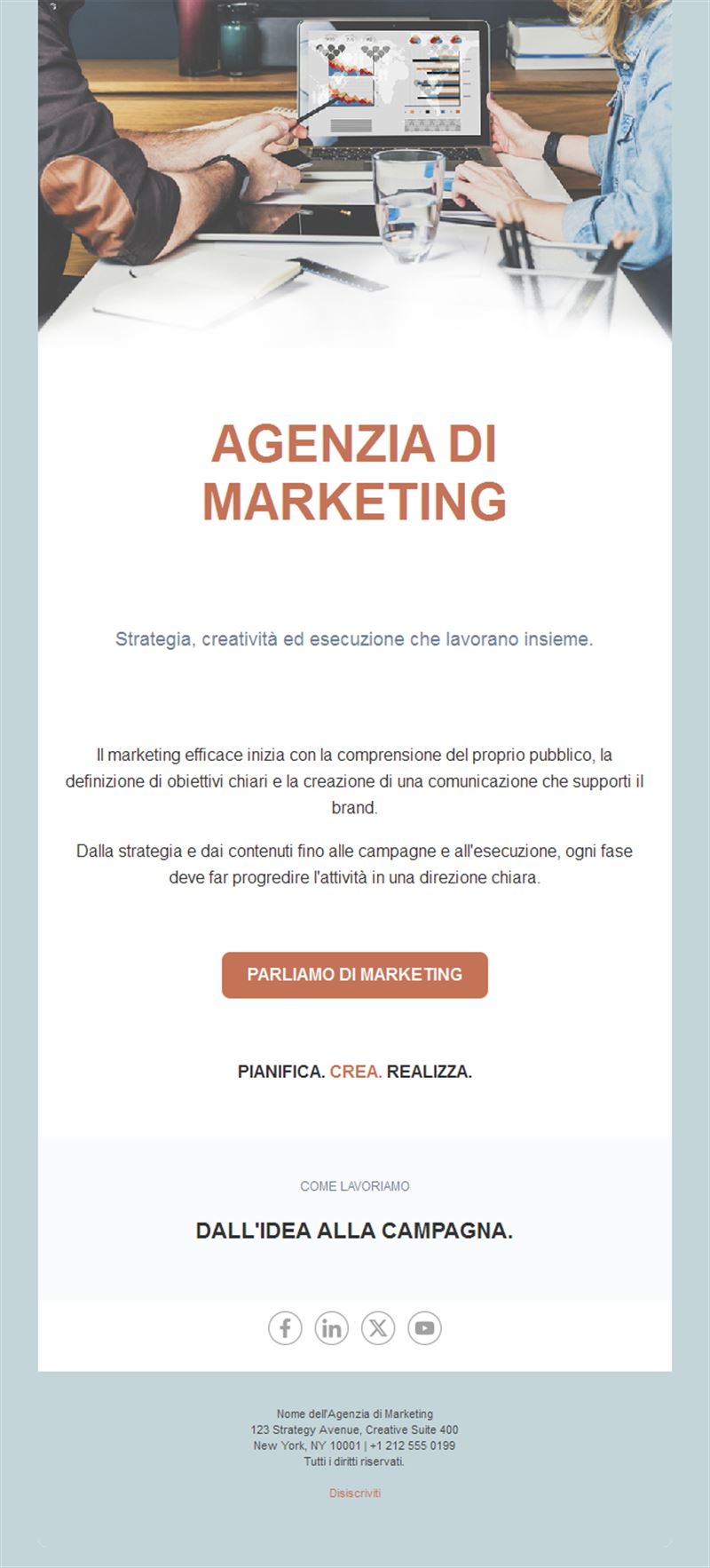 Email di agenzia di marketing color terracotta