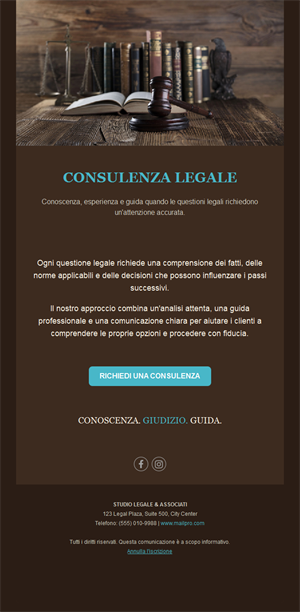 Email consulenza legale in legno scuro