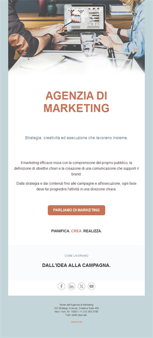 Email di agenzia di marketing color terracotta